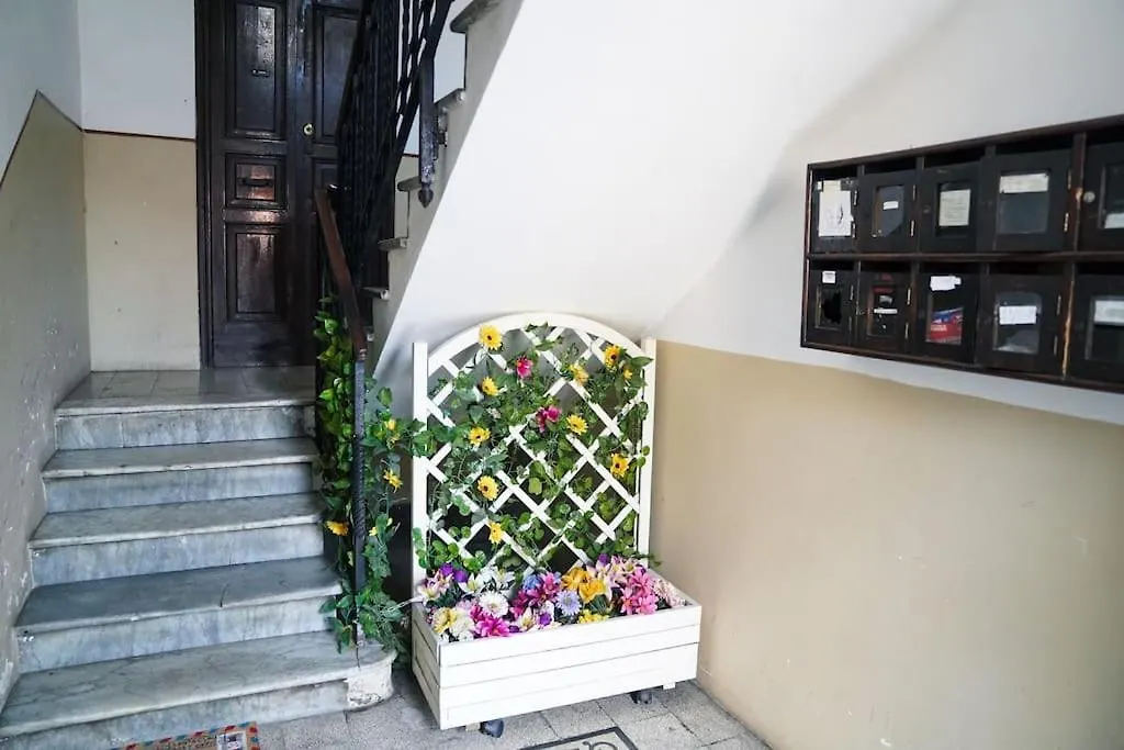 Pigneto Vintage Apartment Rome 0*,